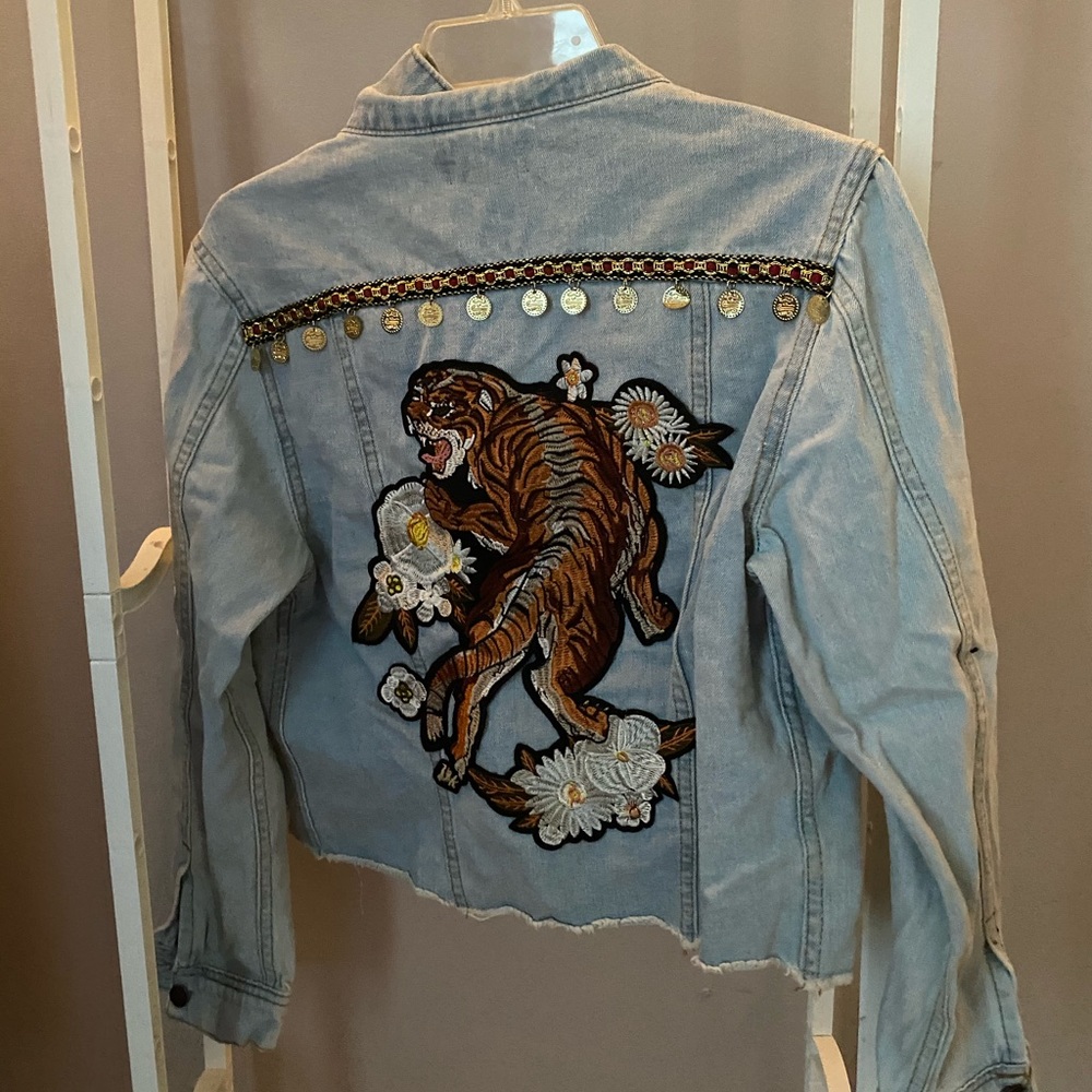 Embroidered Cropped Jean Jacket